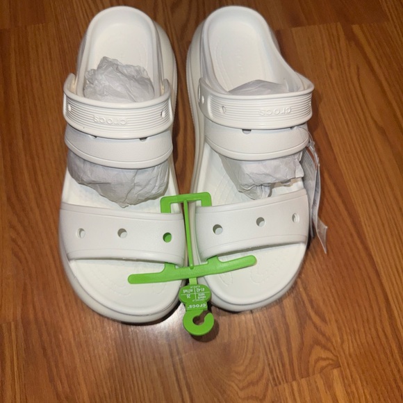 Crocs Mega Crush Sandals – White – NWT – Men’s size 8 Women’s Size 10 - Picture 13 of 14